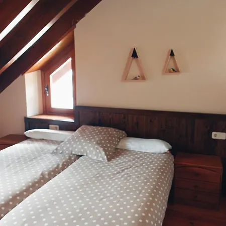 La Bruna De Esterri Apartmán *